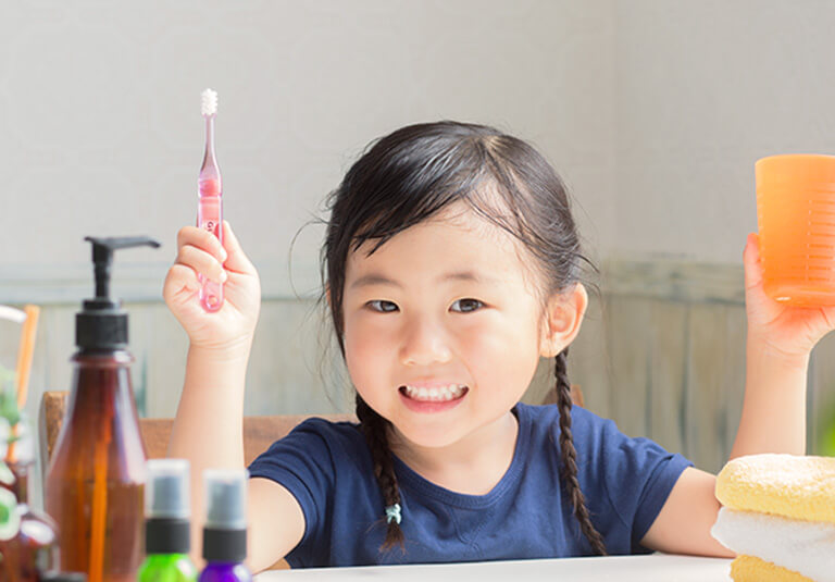 永久歯がきれいに生え揃うためのスペースをつくる